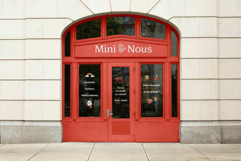Vitrine boutique Mini&Nous.