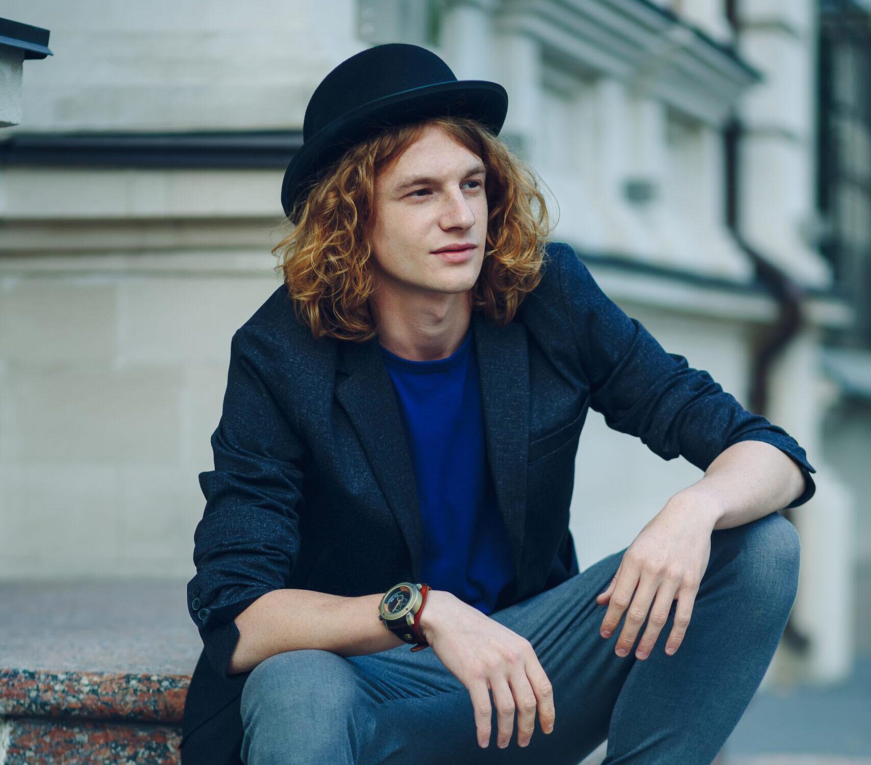 designer Andréa Bari