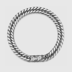 Chaine en maille gucci de couleur grise