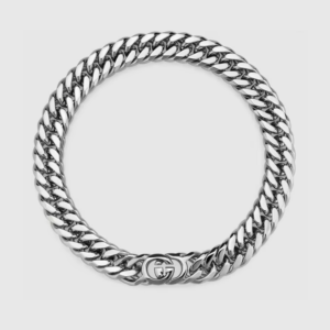 Chaine en maille gucci de couleur grise
