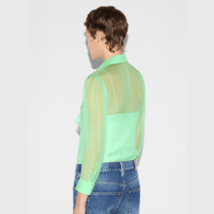 Chemise en mousseline de soie de couleur verte de la marque Gucci pour la saison été