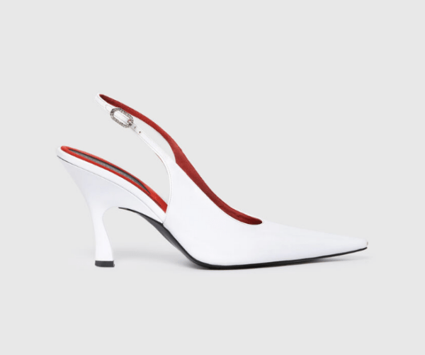 escarpin Stella Mc Cartey de couleur blanche avec semelle rouge