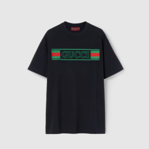 tee shirt gucci noir, avec logo vert et rouge sur le torse