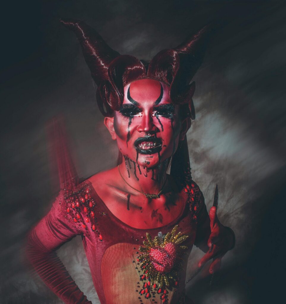 maquillage complexe du diable