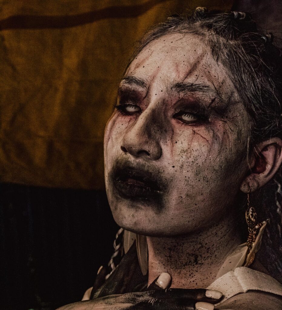 maquillage d'une personne possédée