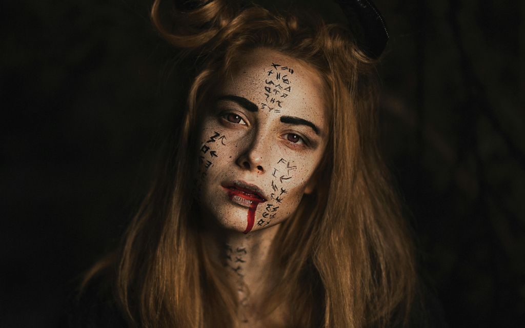 maquillage sur le thème ouija