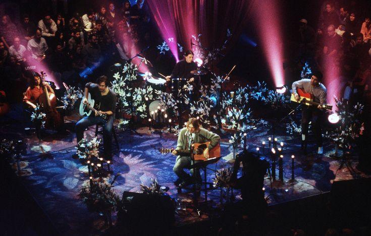 photo des membres du groupe Nirvana en MTV Unpluged